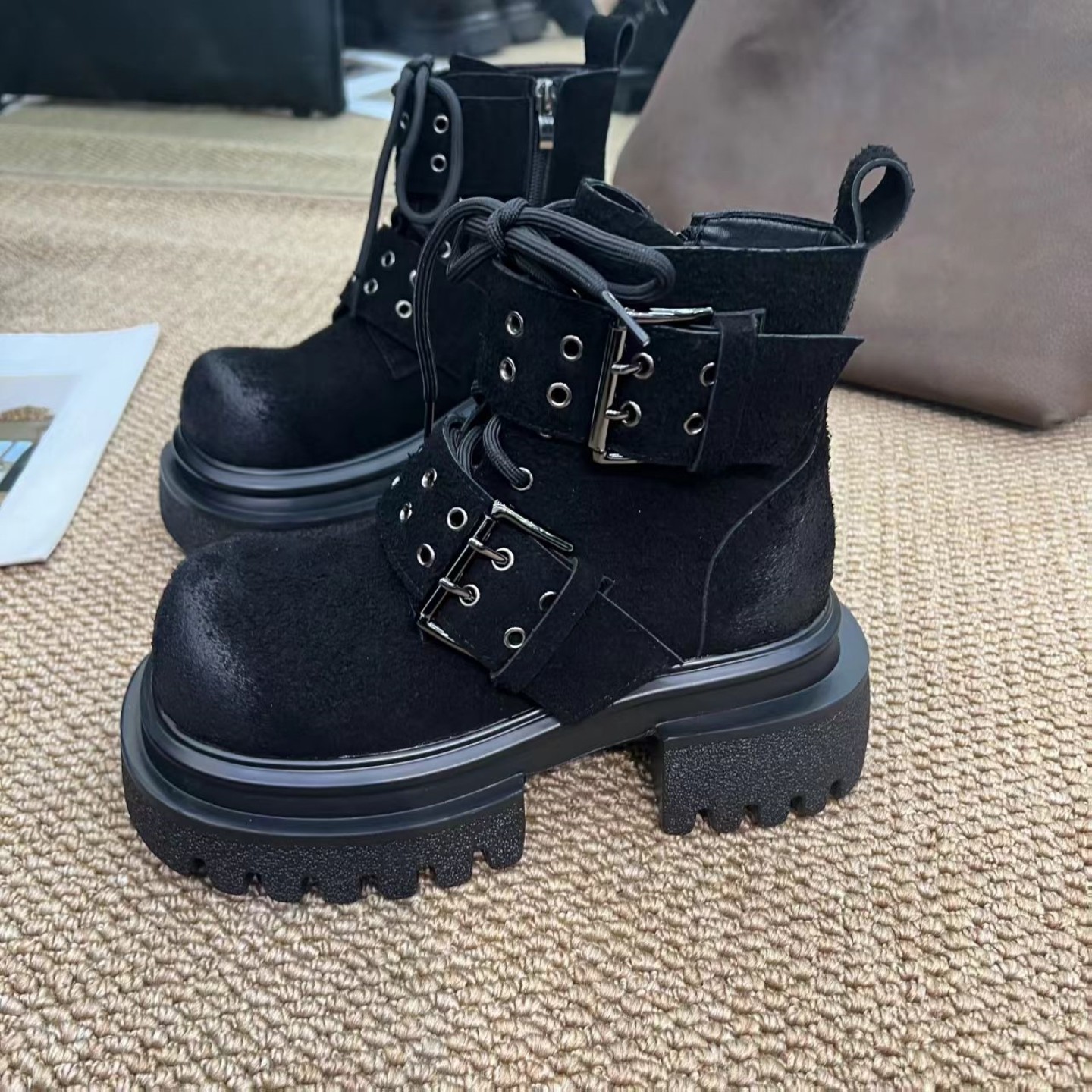 2025秋冬新款复古擦色做旧短筒马丁靴女松糕厚底系带时尚西部靴子,淘宝优惠券,粉丝福利购,淘宝优惠卷