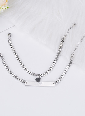 钛钢情侣手链简约爱心潮流设计