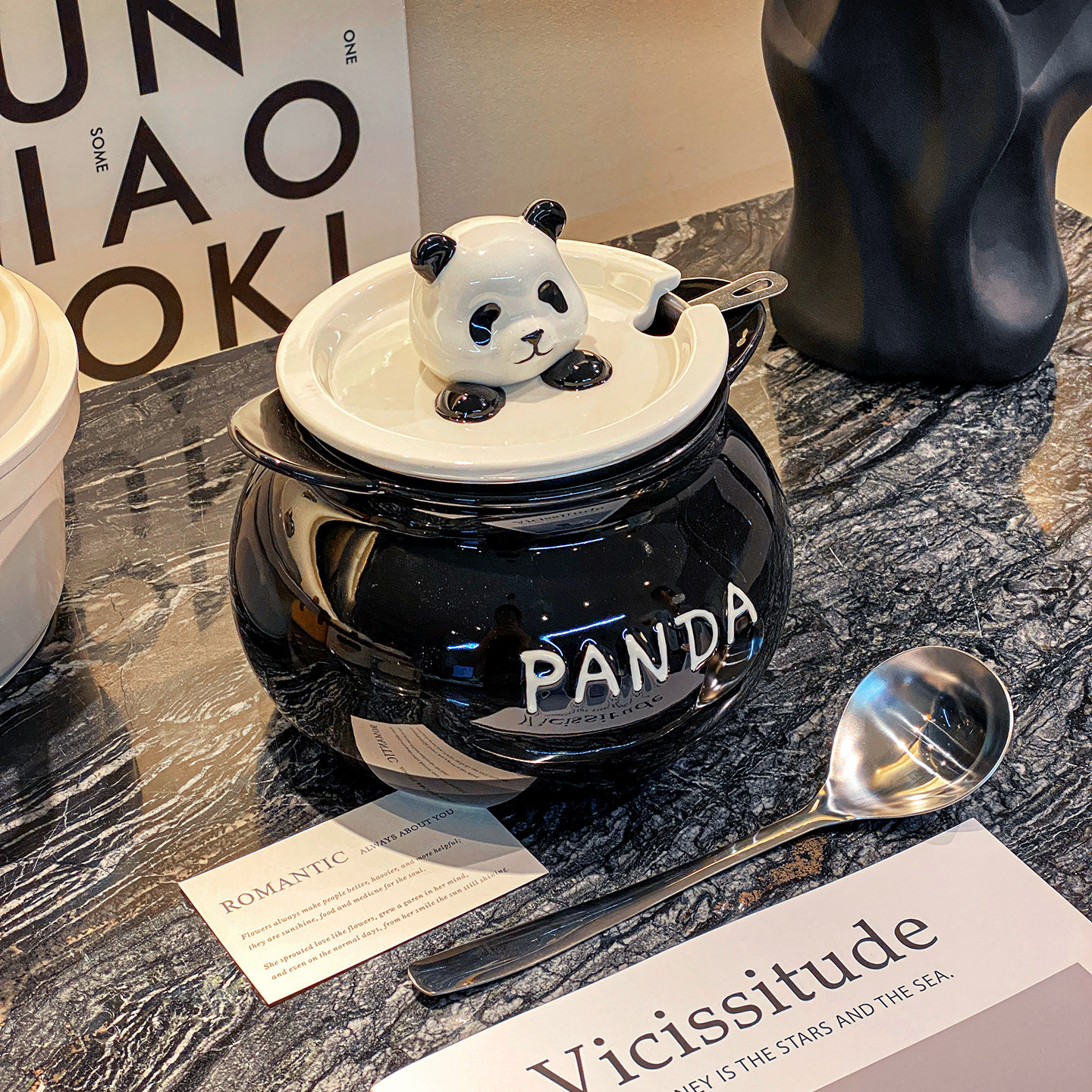 陶瓷猪油罐家用耐热辣椒油罐子带过滤网轻奢厨房大容量荤油专用罐,淘宝优惠券,粉丝福利购,淘宝优惠卷