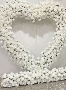白色红色心型架子花艺婚礼背景舞台摆放花求婚活动庆典装饰仿真花