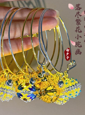 新款发光手镯古风宫廷玲珑绣球手圈复古时尚儿童手环镯子摆摊手饰