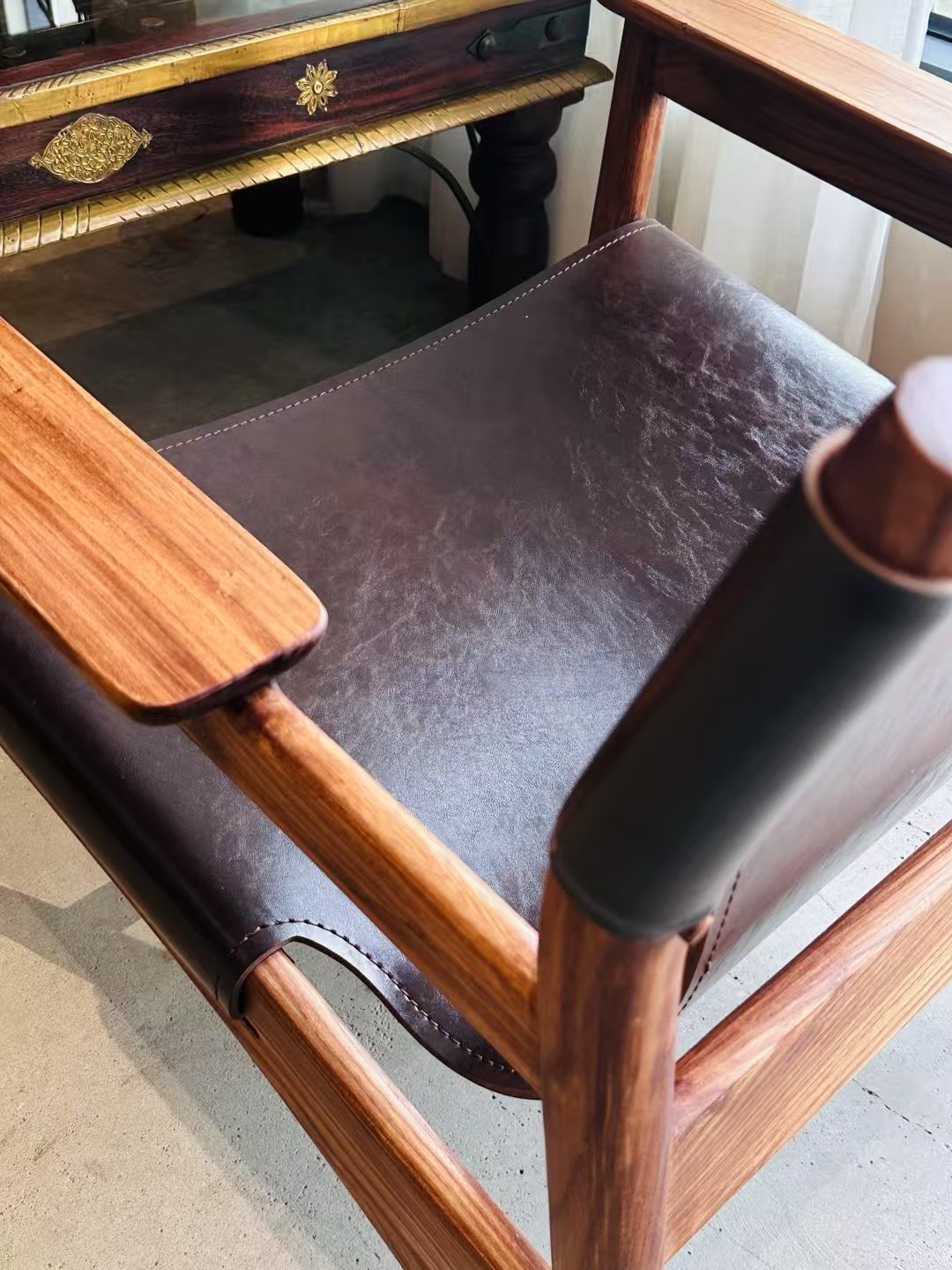 Yh 北欧实木沙发椅日式简约家用客厅马鞍革轻奢单人休闲椅设计师 - 图1