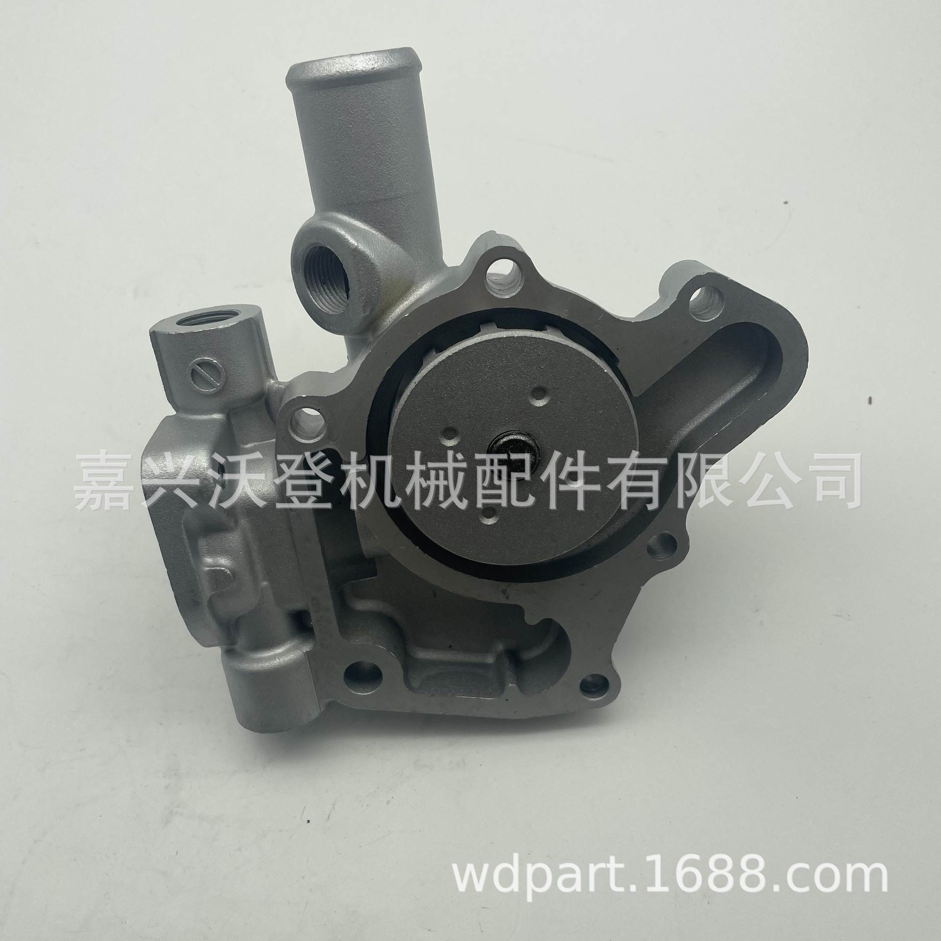 小松发动机2D68E-N3A 挖掘机PC12R-8 发动机水泵YM11926642100 - 图2