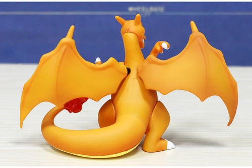 Pokémon Jet Fire Dragon Hands Hands Pokemon Doll Q Версия Toys
