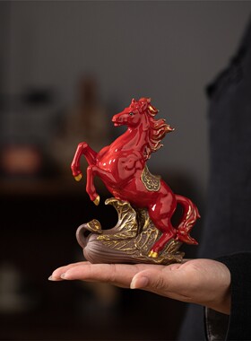 陶瓷马小摆件招财客厅酒柜办公室桌面红色生肖马年吉祥物马到成功
