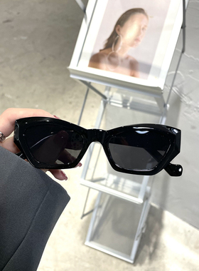 2025新款个性猫眼墨镜女嘻哈欧美蹦迪网红太阳镜潮ins多边形豹纹