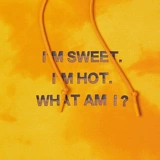 Converse, трендовые конверсы, весенняя толстовка с капюшоном, тренд сезона, градиент