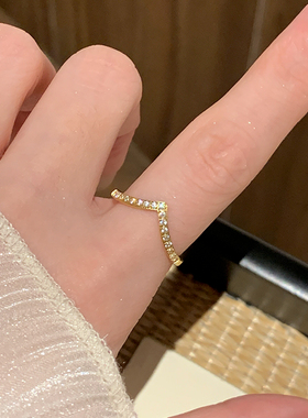 V型皇冠戒指叠戴排钻戒指