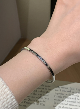 韩版字母钛钢手镯女款高级感开口