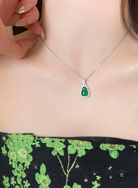 绿葫芦仿玉髓项链女新中式高级感
