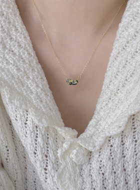 小绿芽爱心项链女高级感锁骨链