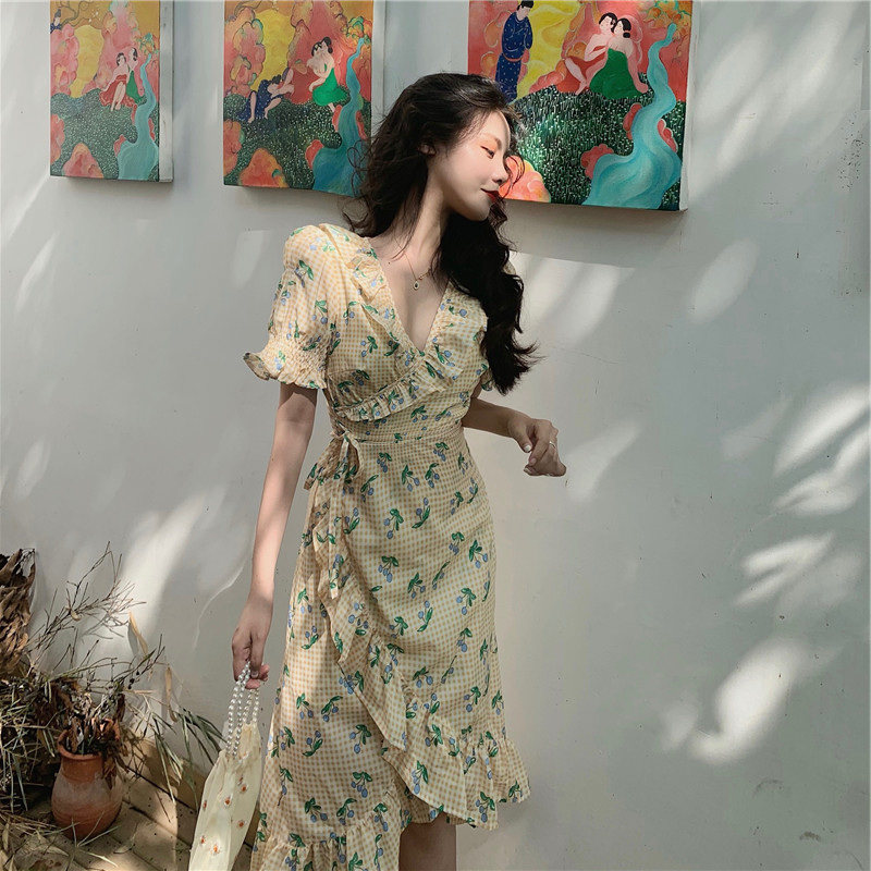 法式少女桔梗樱桃碎花茶歇连衣裙 芸蔓蝶连衣裙