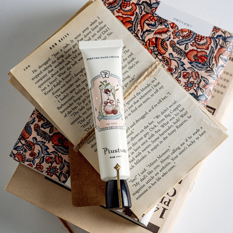  plustwomagiclab护手霜