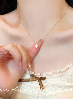 极简小方块项链女款2026新款钛钢项链高级感轻奢小众气质锁骨链