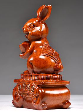 雕刻客厅兔子陈古花梨木