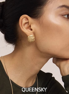 欧美复古轻奢前卫方形镂空吊坠项链女小众简约百搭秋冬新款毛衣链