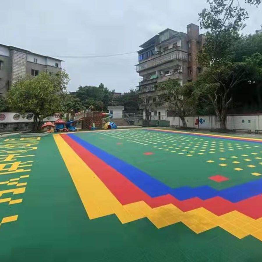 幼儿园悬浮地板家用拼装式悬浮地板儿童篮球场室内外轮滑塑胶地垫