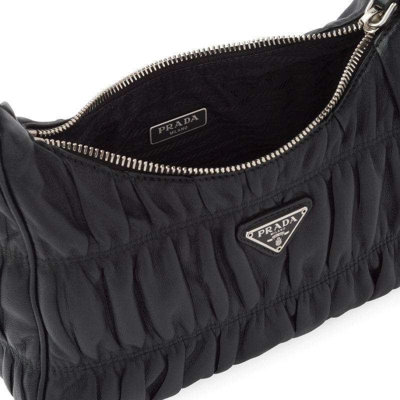 prada /普拉达女士经典三角徽标包 奢批海外女士包袋