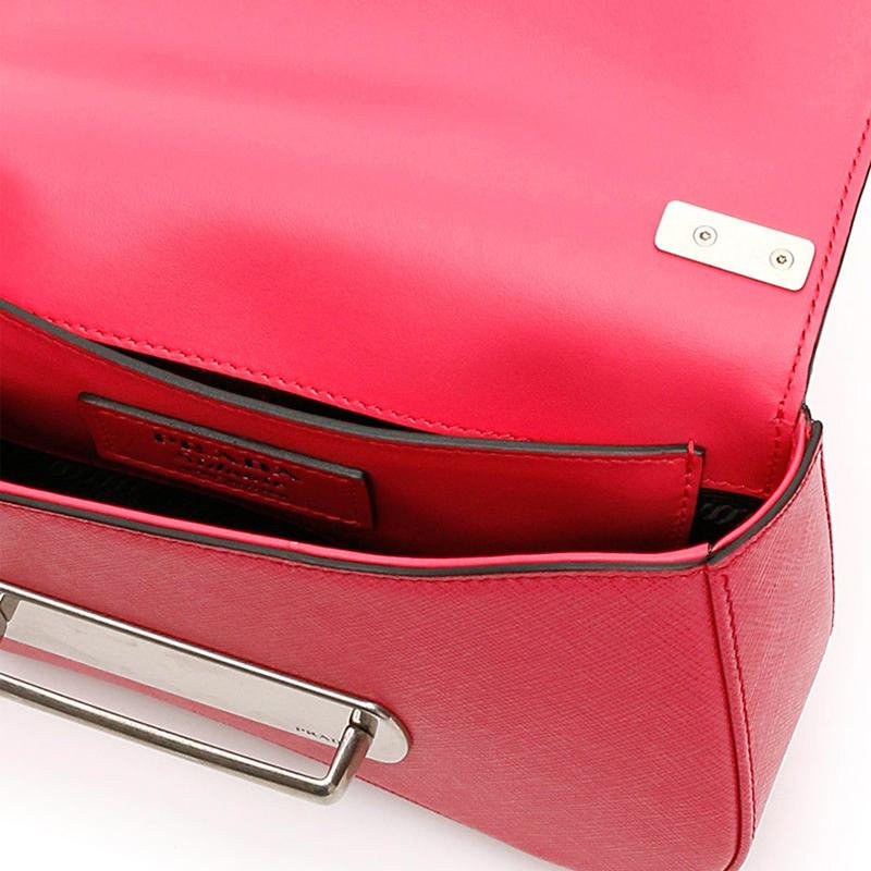 prada /普拉达女士牛皮小号单肩包 奢批海外女士包袋