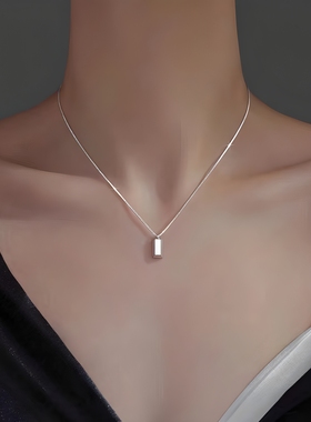 小方条项链女轻奢小众设计气质高级感ins不掉色学生闺蜜锁骨链