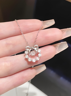 新款灵动蝴蝶项链女心跳轻奢小众高级感锁骨链送闺蜜女友生日礼物