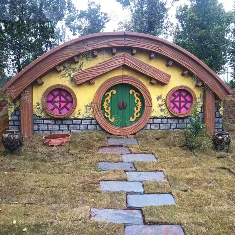 Hobbit hut rural revitalization tourist area landscape ornaments movie Lord of the Rings film and television props house