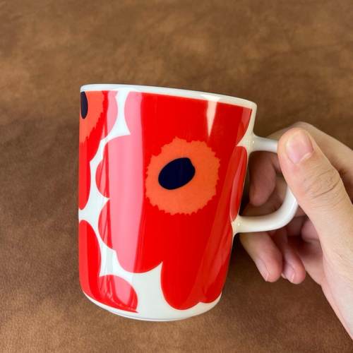 新款芬兰Marimekko Unikko黑色花马克咖啡杯盘子碗花朵杯陶瓷餐具 - 图1