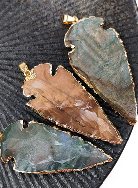 跨境新品 天然石印度玛瑙原矿石吊坠 玉石鎏边手敲箭头项链 欧美