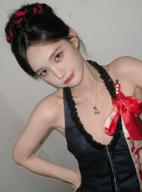 李一桐同款项链女高级感