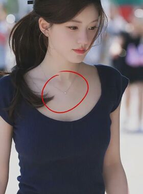 星点镶钻项链女高级感轻奢钛钢锁