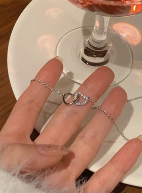 镂空爱心新款项链网红ins小众高级设计甜美简约风百搭锁骨链同款