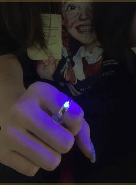 发光情侣戒指爱心小众轻奢情人节对戒生日