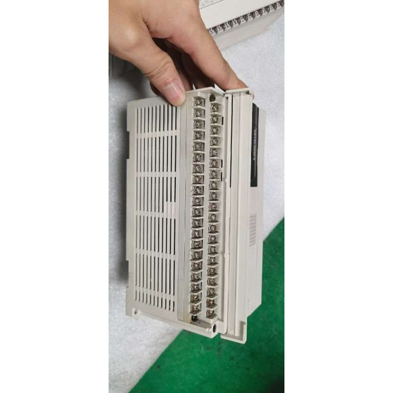 拍前询价:FX3GA-60MR-CMFX3GA-40MR-CMFX - 图0