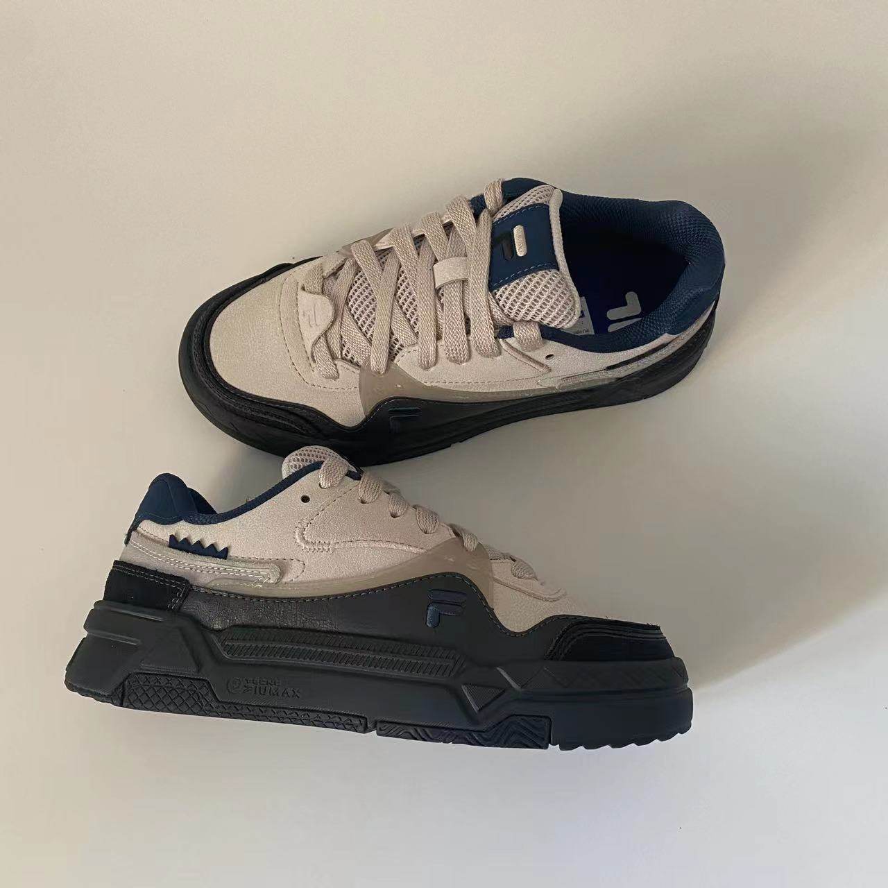 FILA斐乐潮牌女子板鞋 秋季新品厚底潮流休闲运动板鞋 T12W232202,淘宝优惠券,粉丝福利购,淘宝优惠卷