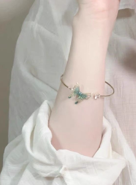 绿尾蝶复古森系蝴蝶手镯气质轻奢小众感古风手镯汉服搭配手饰女生