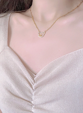 小众设计感字母m小熊项链女款2024新款甜美简约气质高级感锁骨链