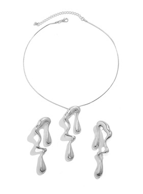 欧美跨境甜酷设计感液态金属风颈