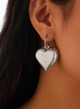 欧美跨境夸张赛博风CCB桃心吊坠项链 气质简约爱心项饰rarrings女