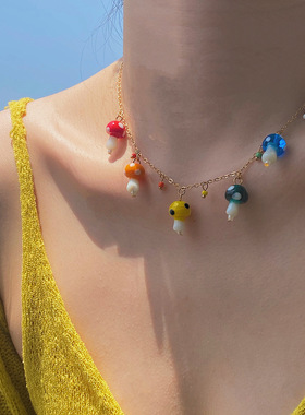 甜美简约彩色小蘑菇吊坠项链女欧