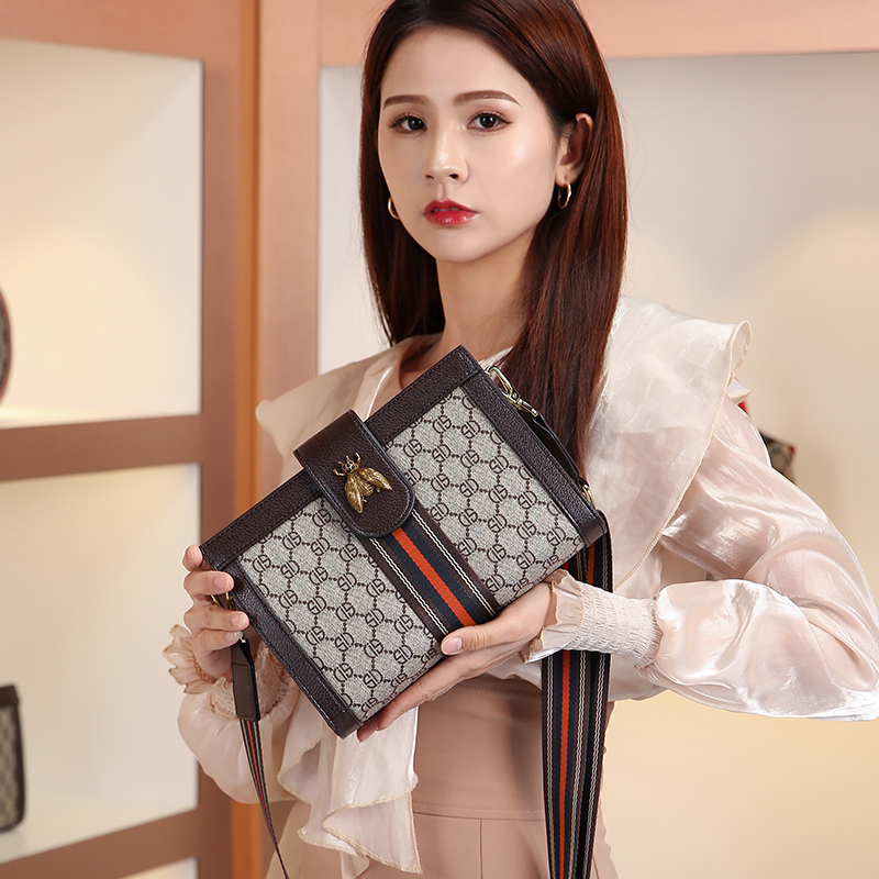 LV:VS真皮女包香港轻奢品牌包包2023新款潮时尚百搭精致单肩斜