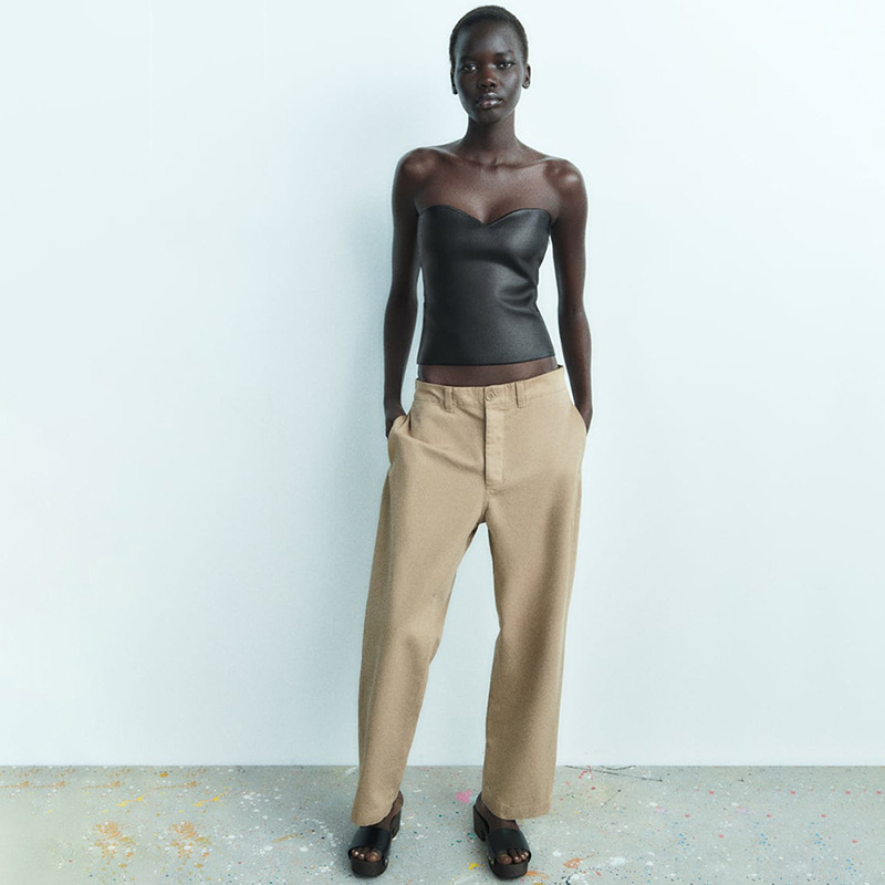 Sexy Sleeveless Gilded Slim Fit Bra Top性感无袖烫金抹胸上衣 - 图2