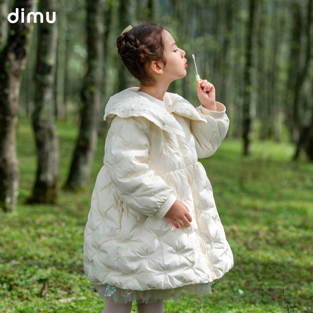  笛牧童装羽绒服