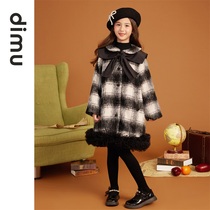 The bagpipe girls great coat 2023 winter dress the new trendy grid thickened warm children with a long fur coat