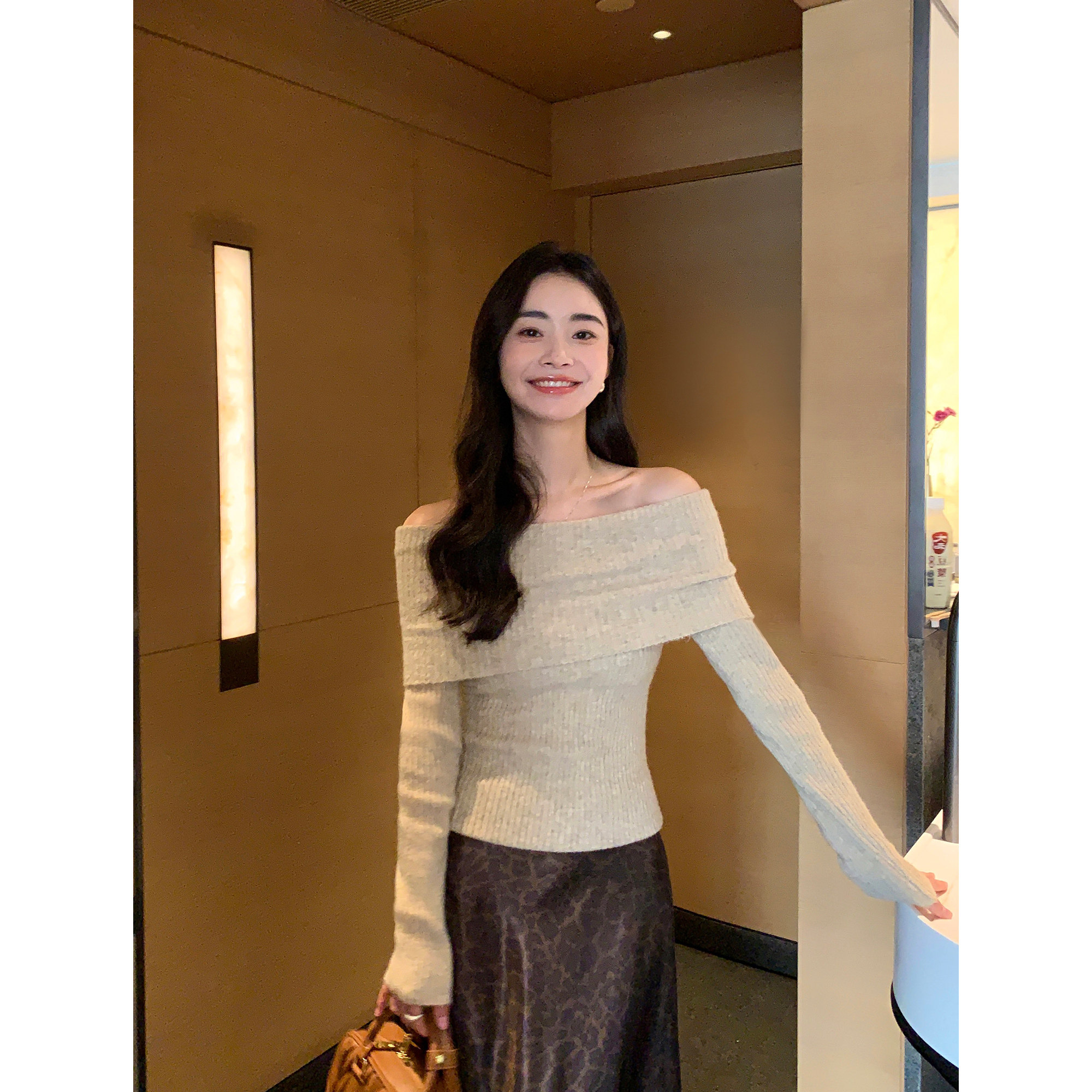 pusumede 韩系一字肩针织衫女外穿新款修身毛衣长袖气质露肩上衣,淘宝优惠券,粉丝福利购,淘宝优惠卷