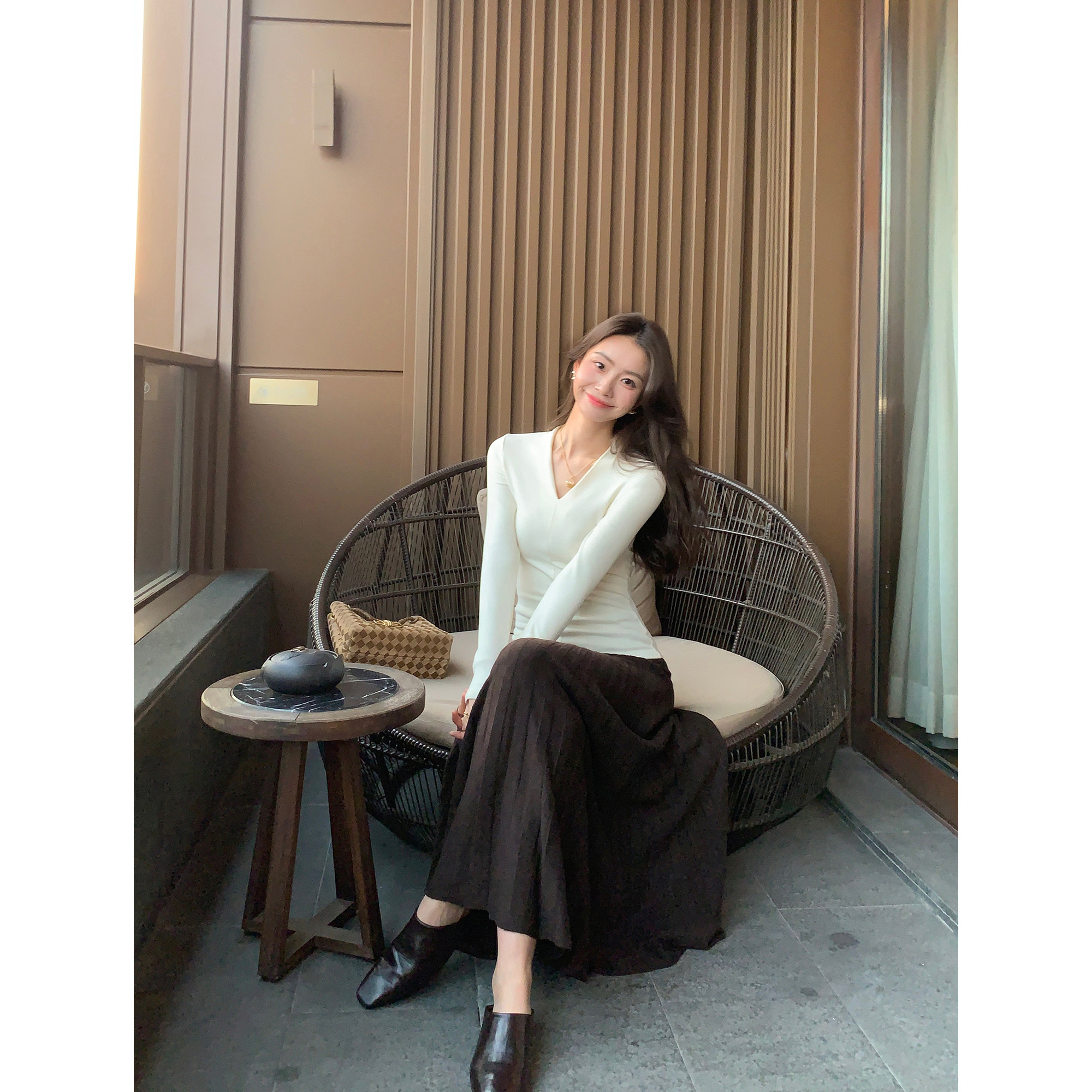 pusumede 悸动定格 极简V领正肩长袖t恤女修身抓绒内搭打底针织衫,淘宝优惠券,粉丝福利购,淘宝优惠卷