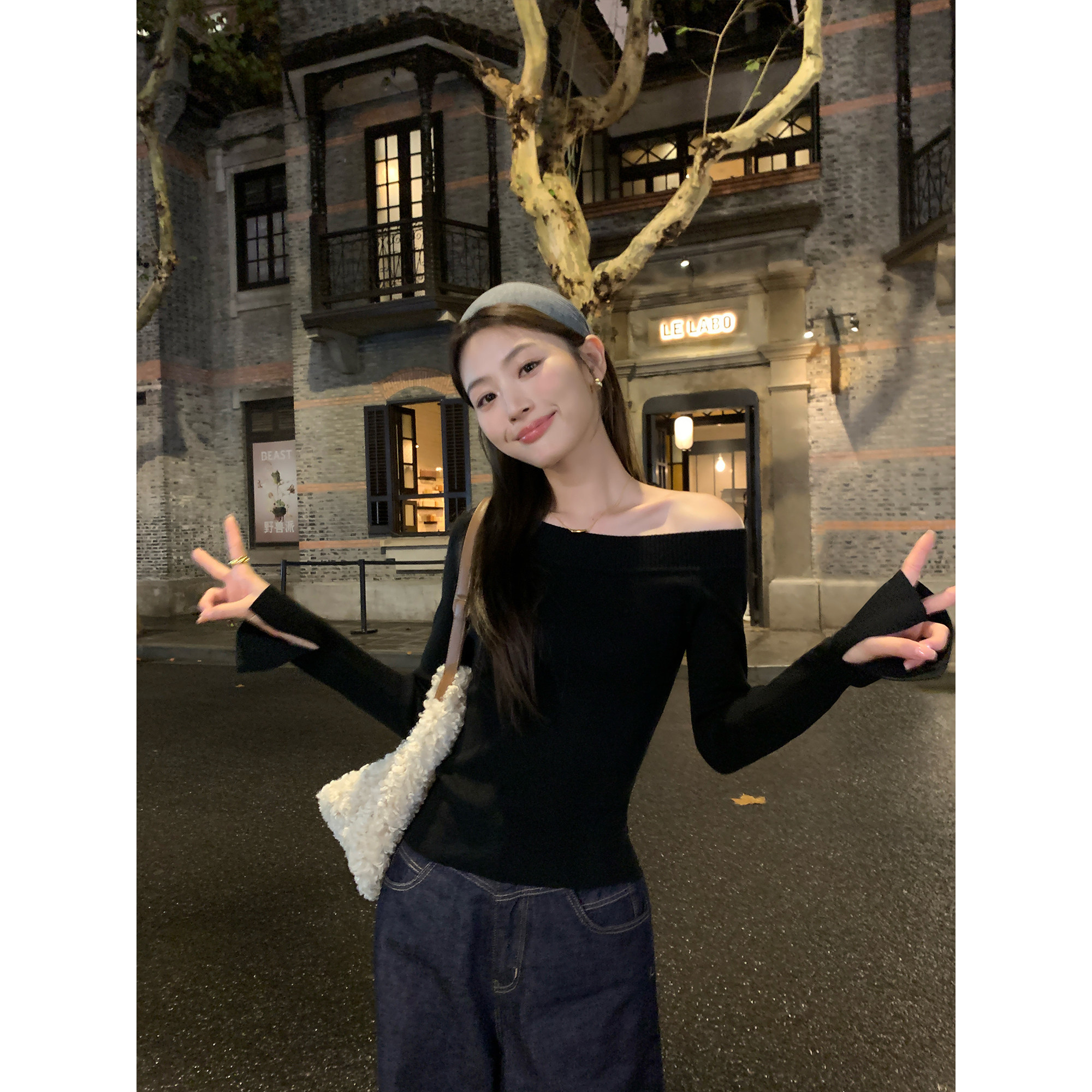 pusumede 黑素千金 一字肩喇叭袖针织衫女设计感露肩气质短款上衣,淘宝优惠券,粉丝福利购,淘宝优惠卷