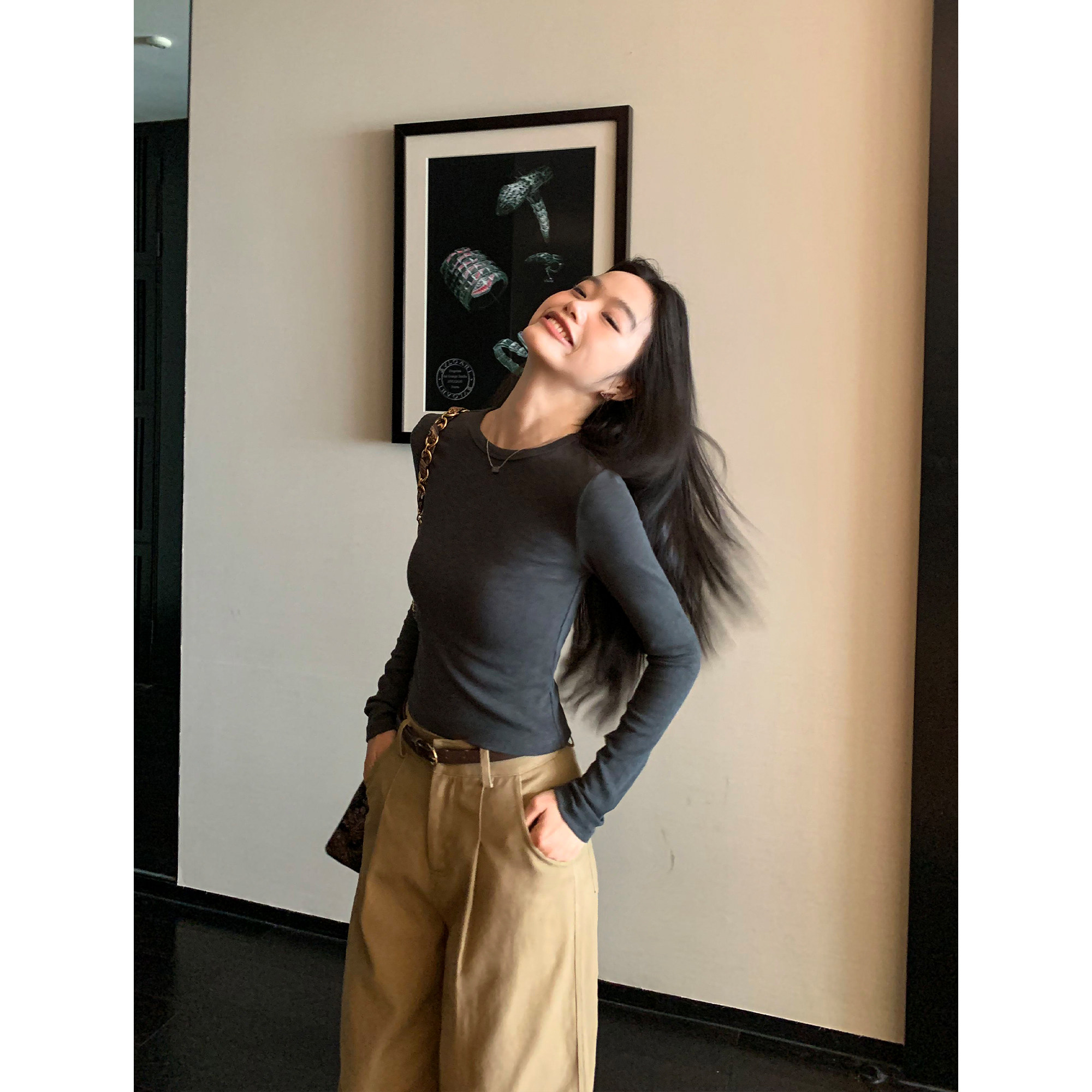 pusumede 纯色tee 经典圆领长袖针织打底衫女秋季内搭正肩T恤上衣,淘宝优惠券,粉丝福利购,淘宝优惠卷