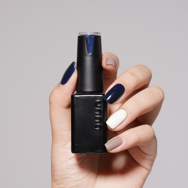 UNNA literary fan Morandi color nail polish