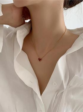 韩版时尚简约钛钢镀18k金红色爱心项链复古法式显白桃心锁骨定制