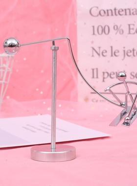 创意平衡球摇摆举重小铁人平衡摆摆设趣味铁艺装饰摆件定制